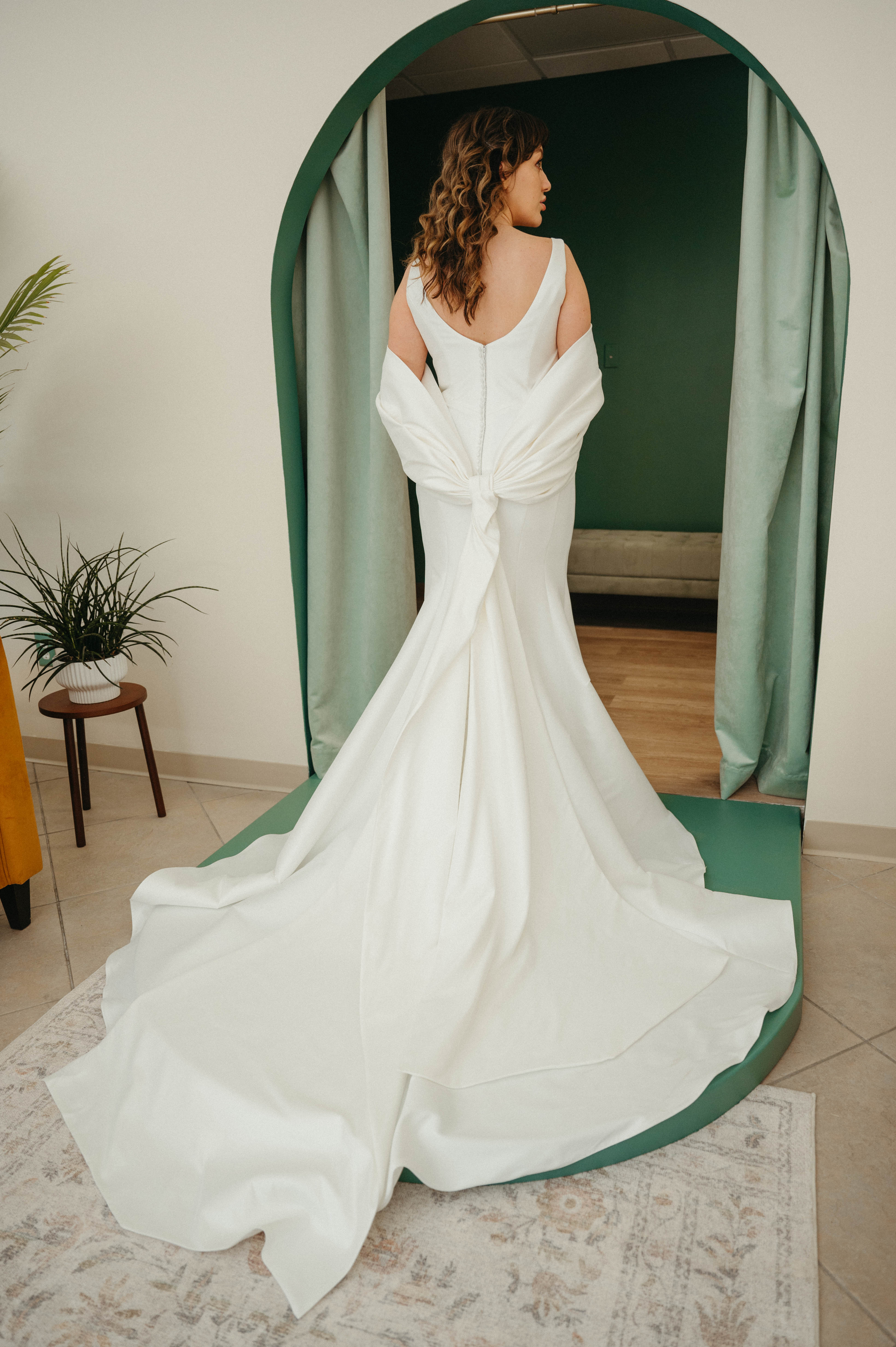 Soleil James Emmi Bow Cape