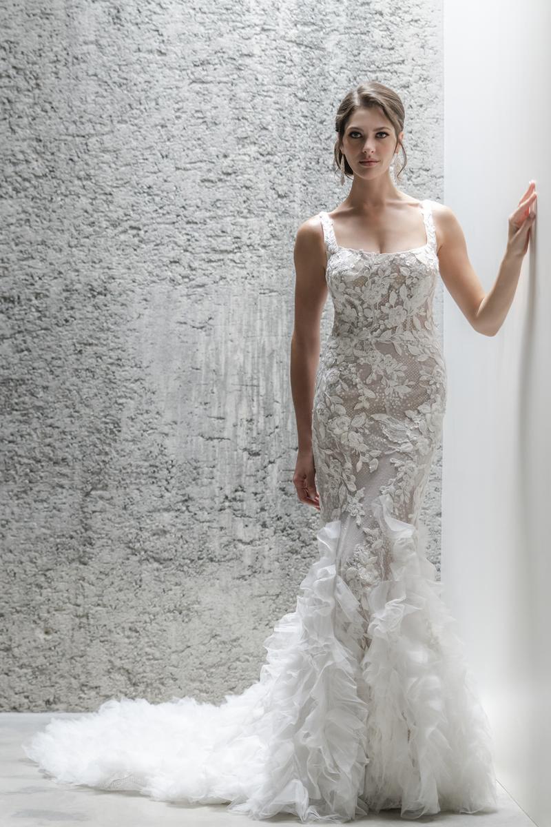 Allure Couture C690