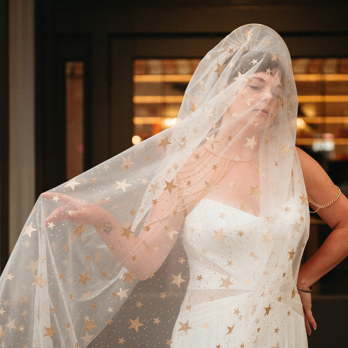 How to Choose a Wedding Veil: Everything You Need to Know