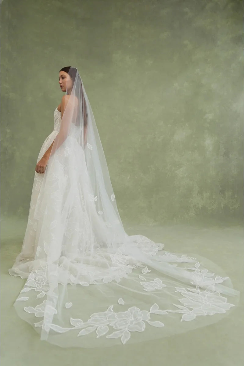 Jenny Yoo Lorelai Veil