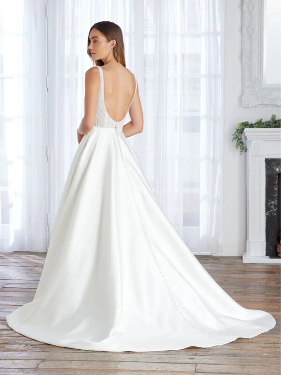 Adrianna Papell 31227