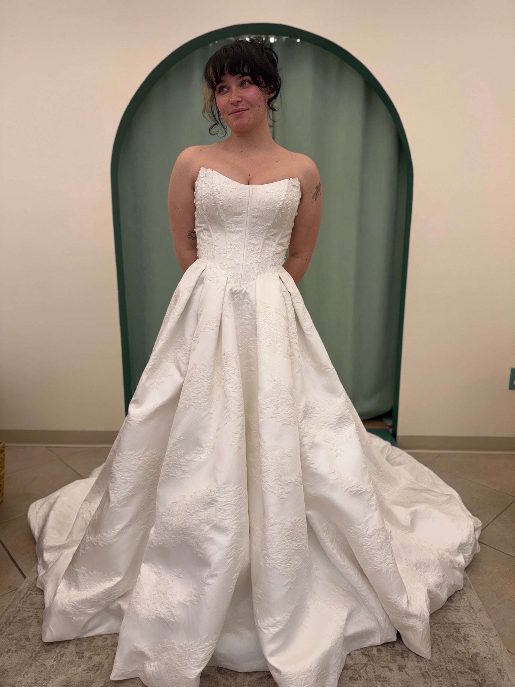 Soleil James Violetta