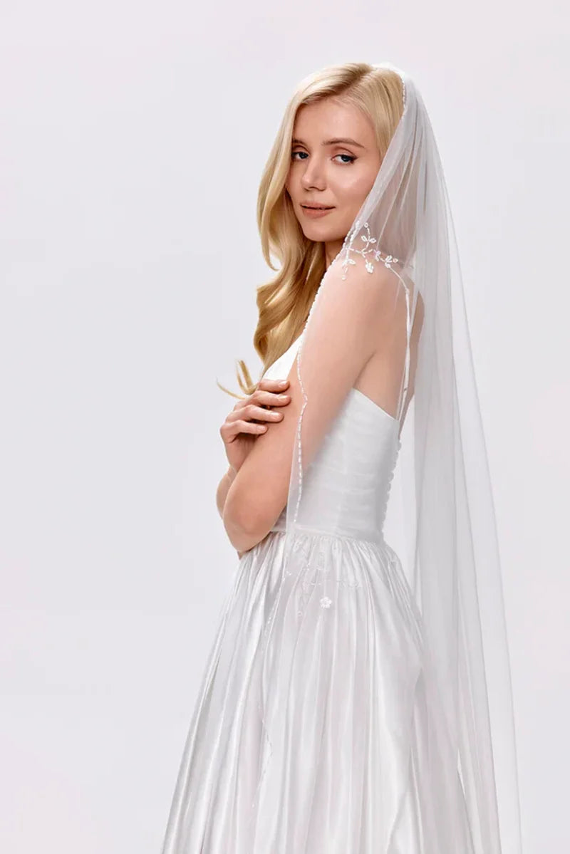 Hallie Veil