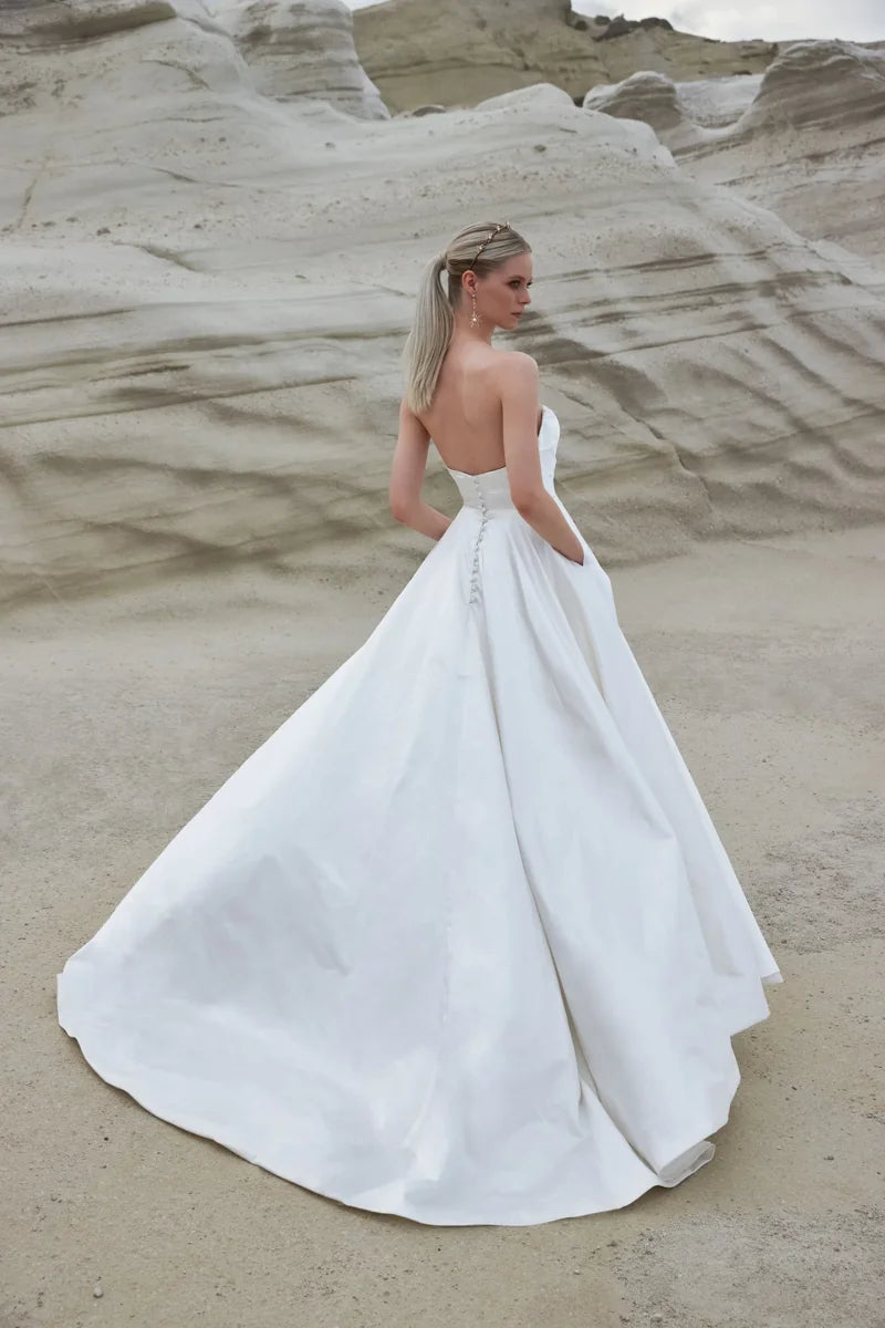 Sassi Holford Harper