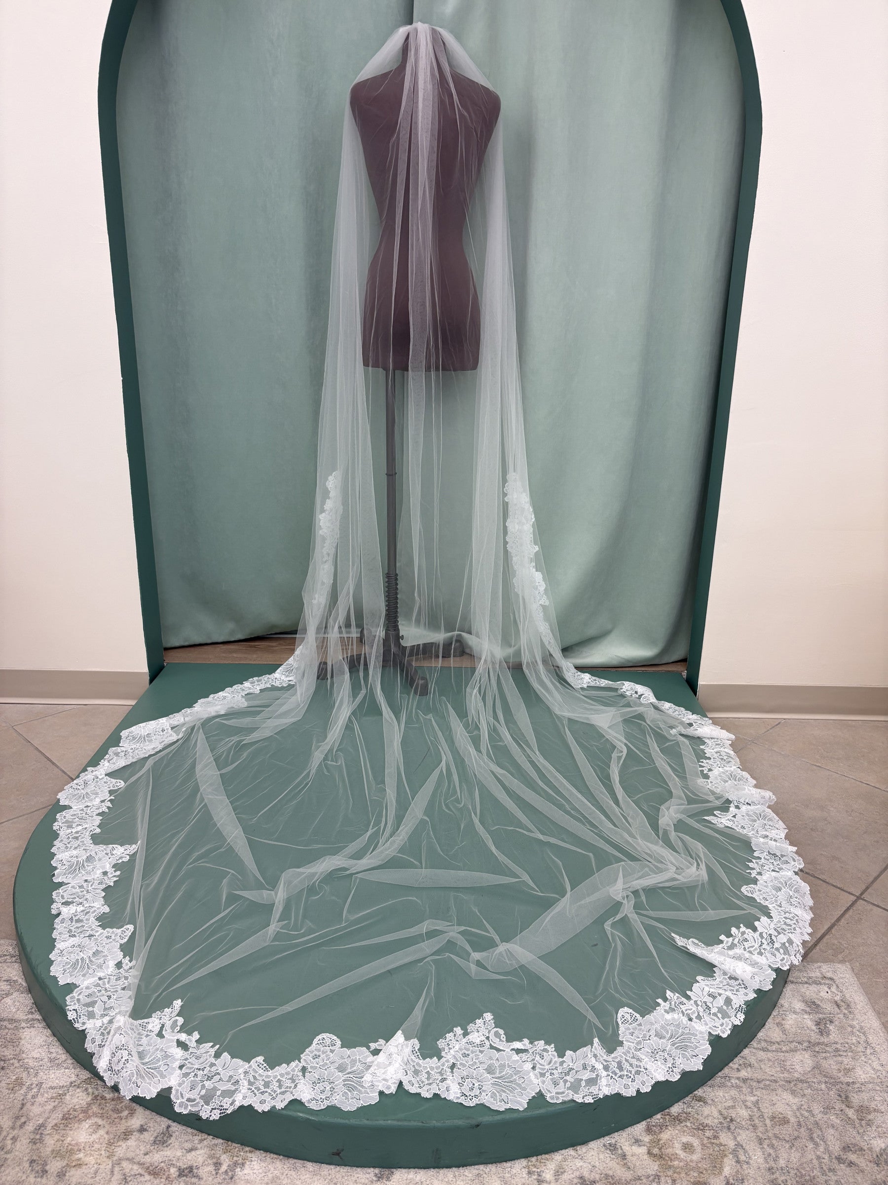 Giselle SP534 Veil