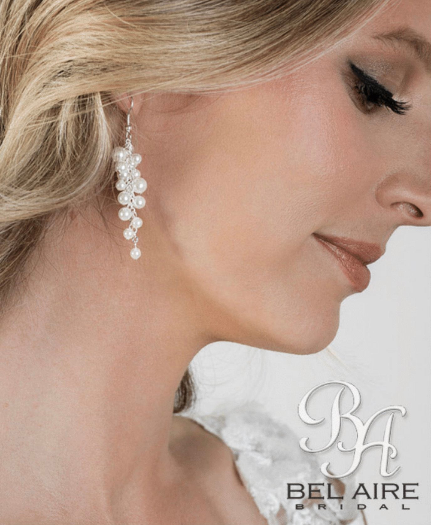 EA332 Pearl Cluster Drop Earring