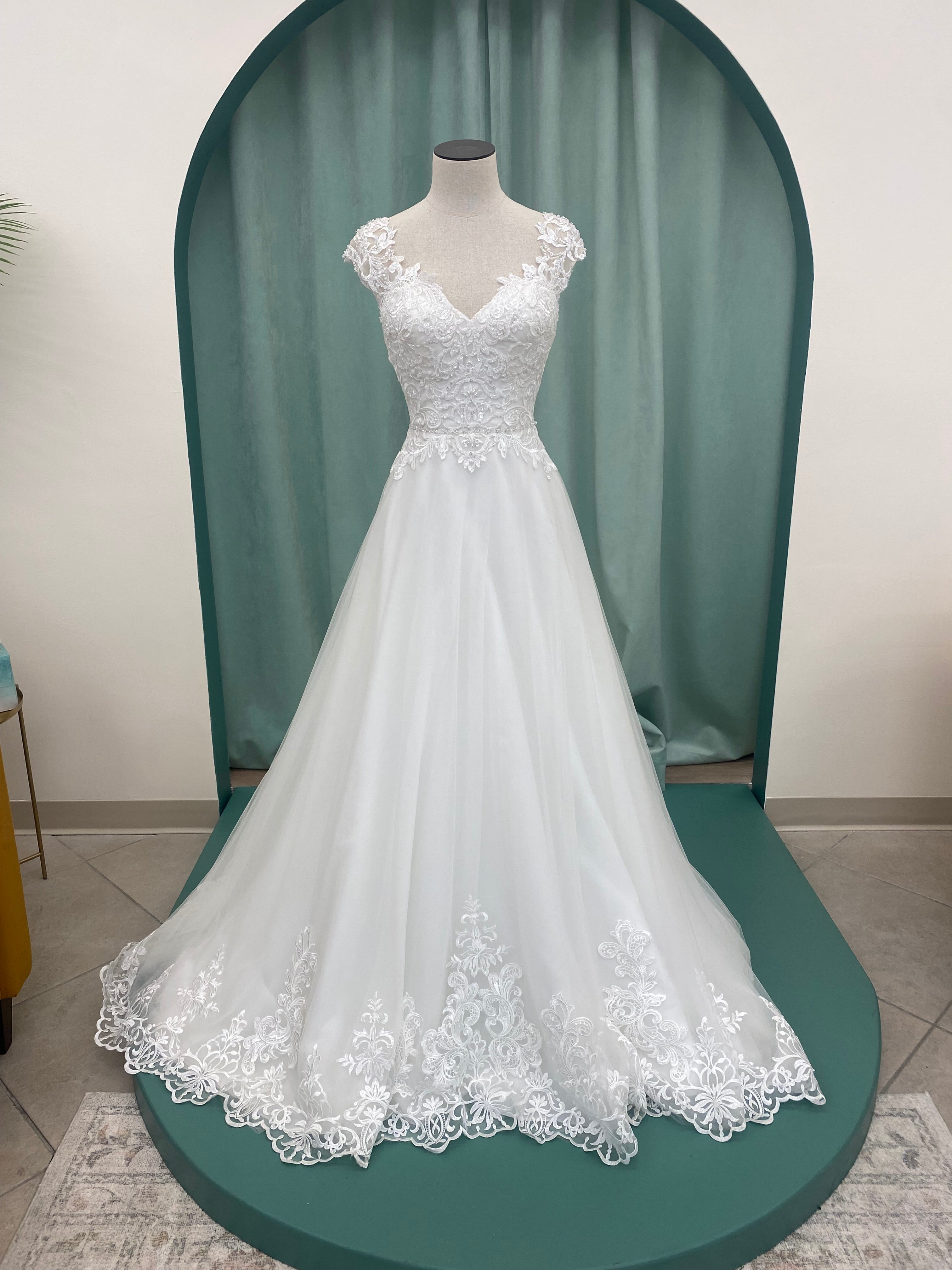 Bridal Elegance Private Label IC 562