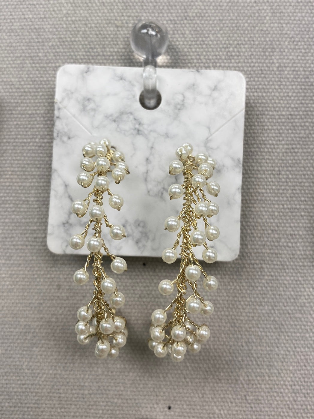 EA313 Pearl Cluster Hoop Earring