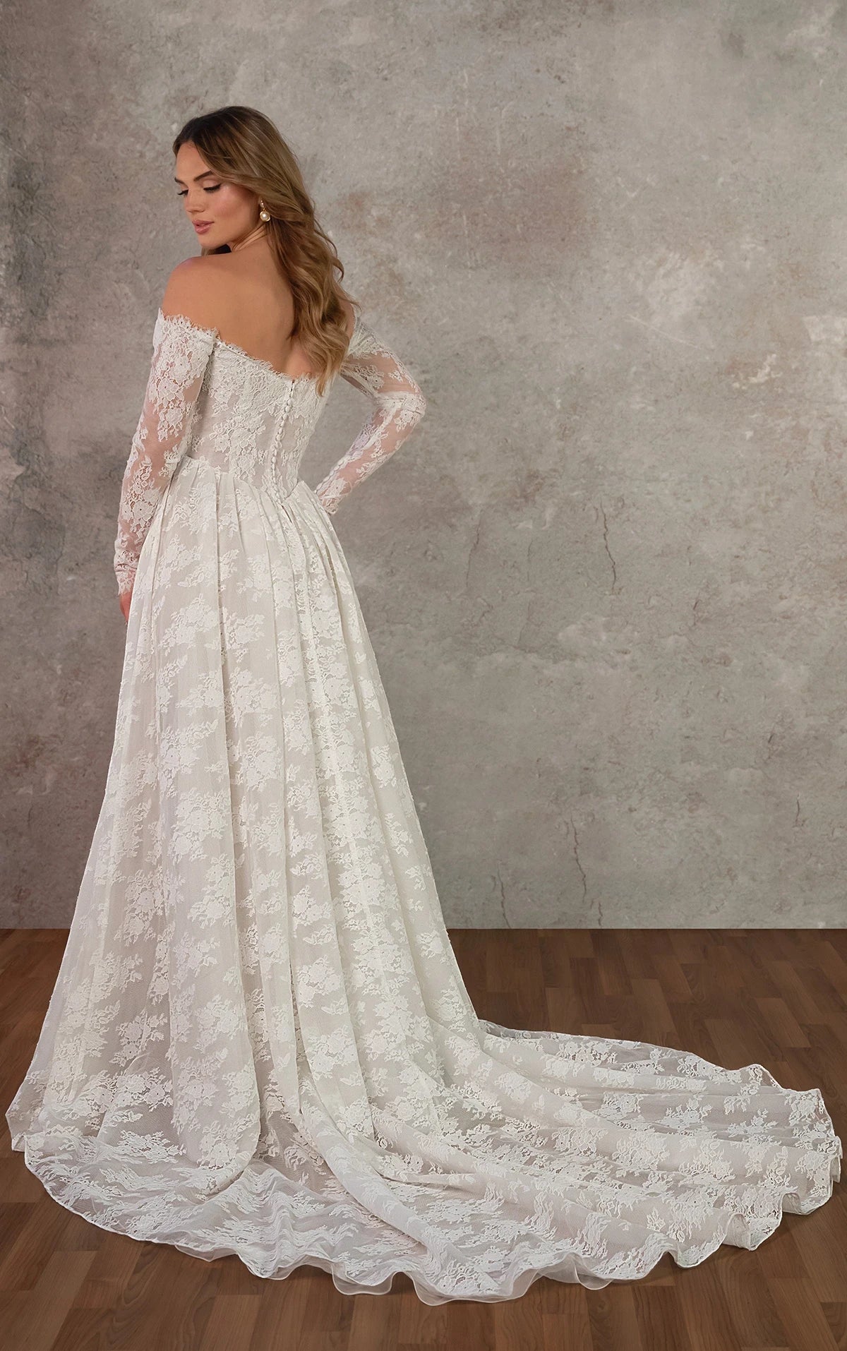 Essense of Australia D4466