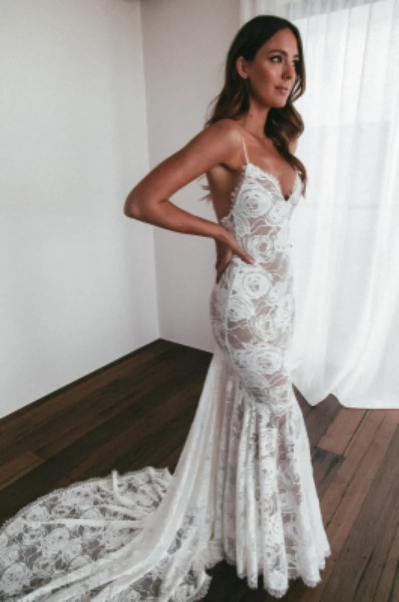 Grace Loves Lace Clo