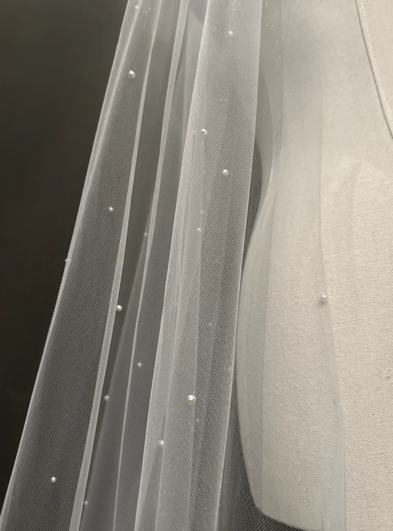 Sara Gabriel Stacy Veil Fingertip